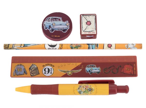 Harry Potter Hogwarts Essential Stationery Set – official Wizarding World merchandise photo (1 of 2)