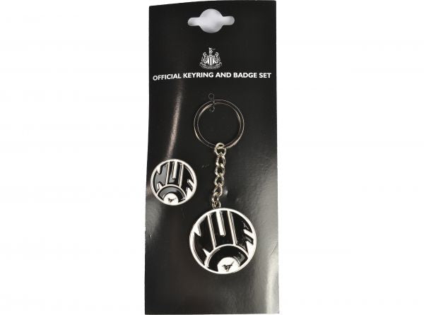 Newcastle United Retro NUF Keyring and Badge Set