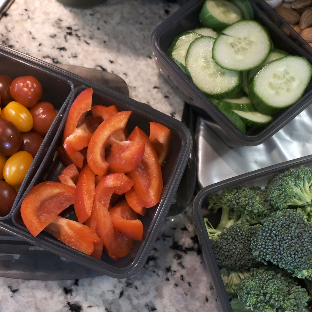 Meal Prep Bag with Food Containers-6