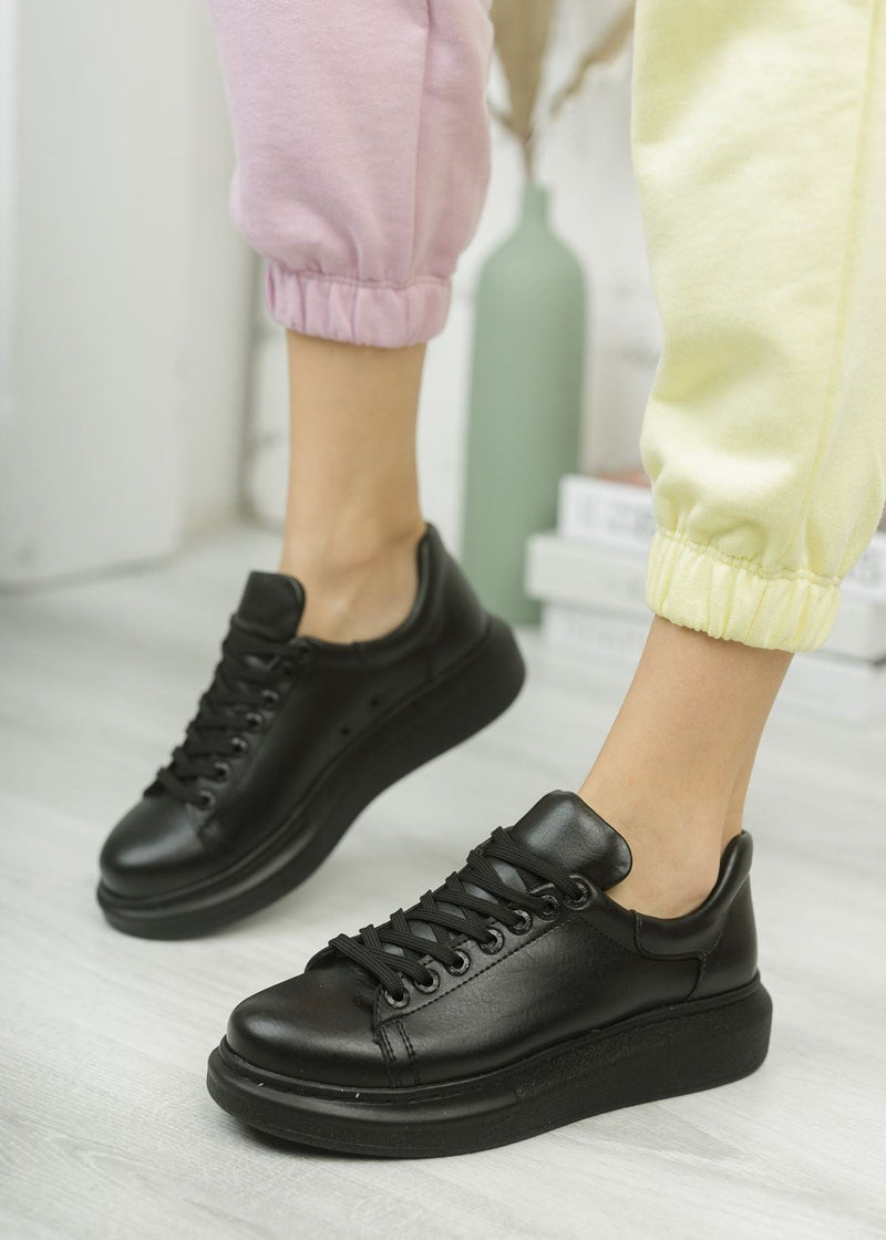 Women's Pluto Onyx Black-2